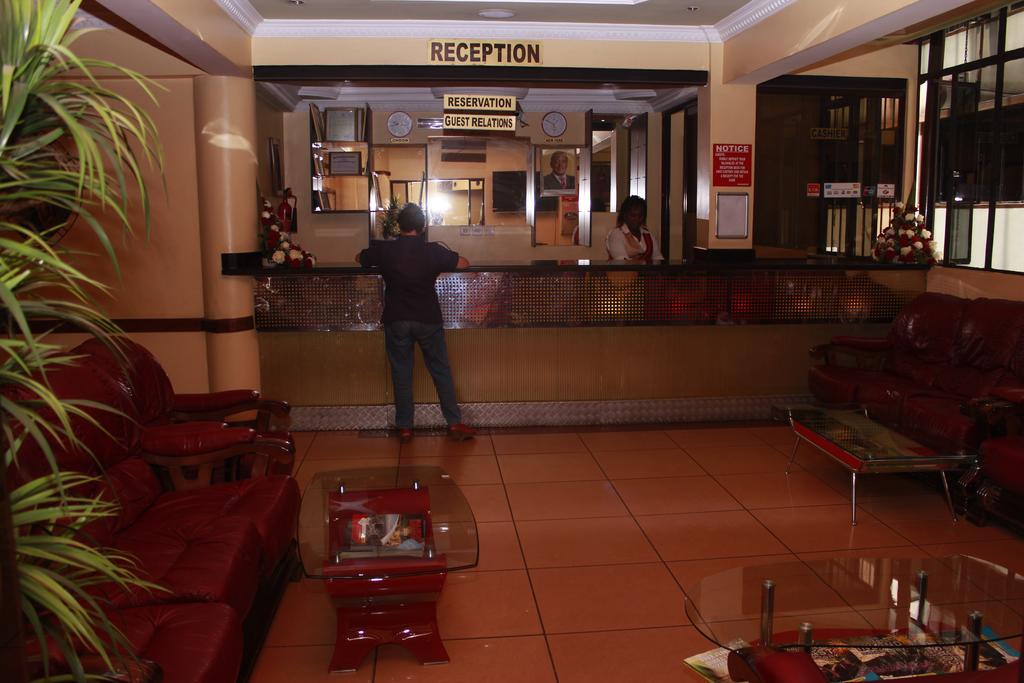 Hotel Central Park Найроби Екстериор снимка