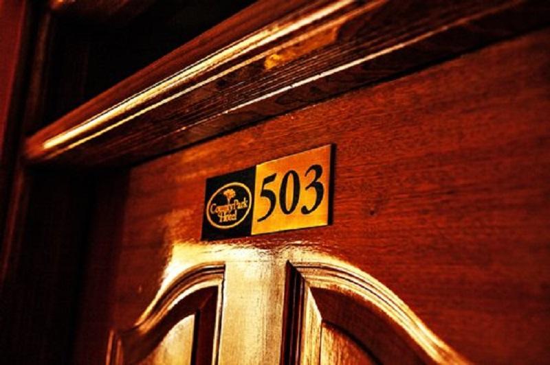 Hotel Central Park Найроби Екстериор снимка
